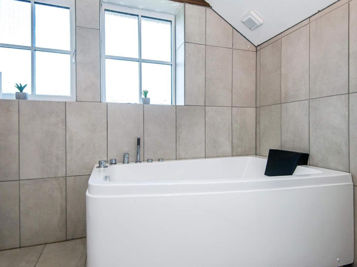 6 Person Holiday Home In Ansager Buitenkant foto